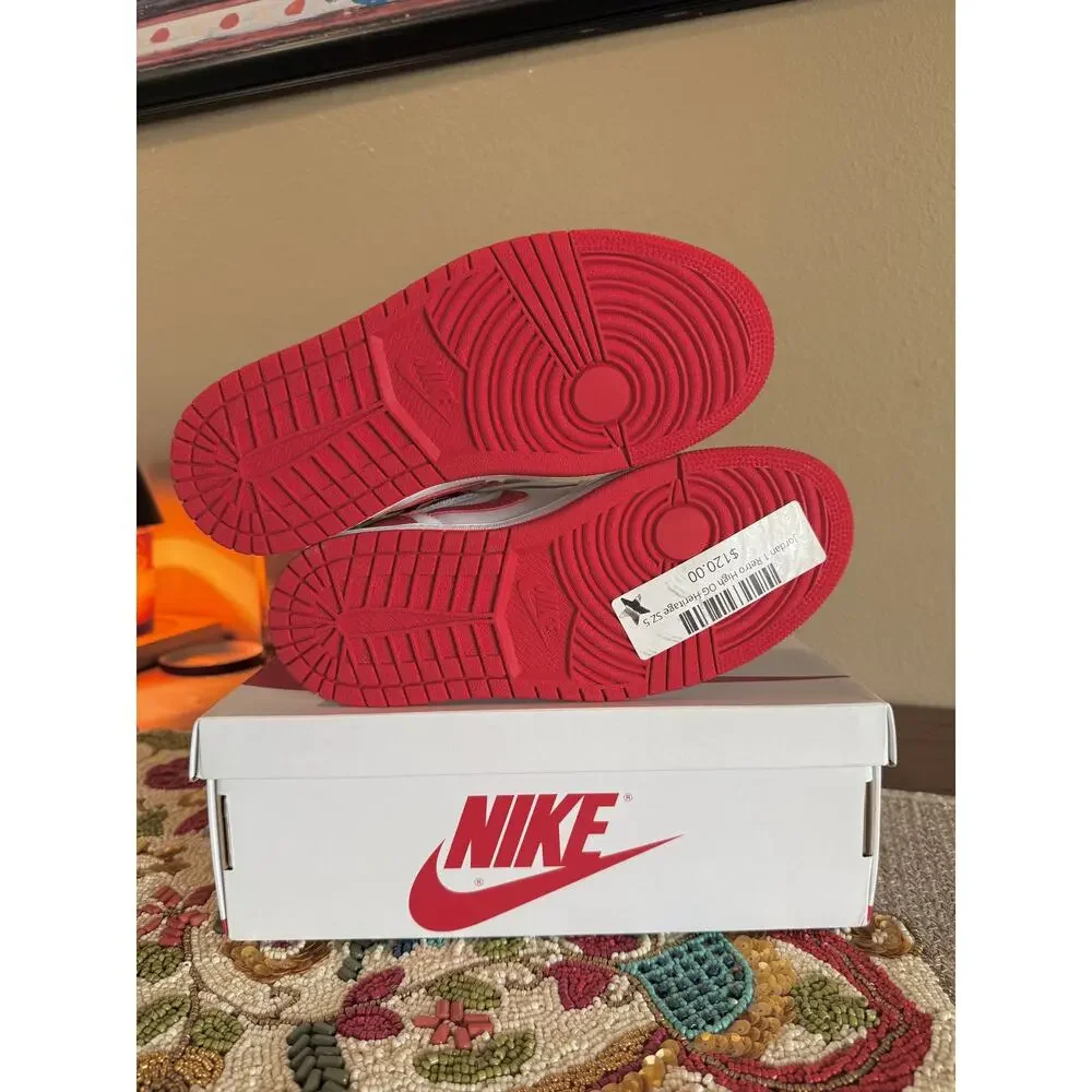 Jordan 1 Retro High OG Heritage White University Red Black Chicago 555088 161